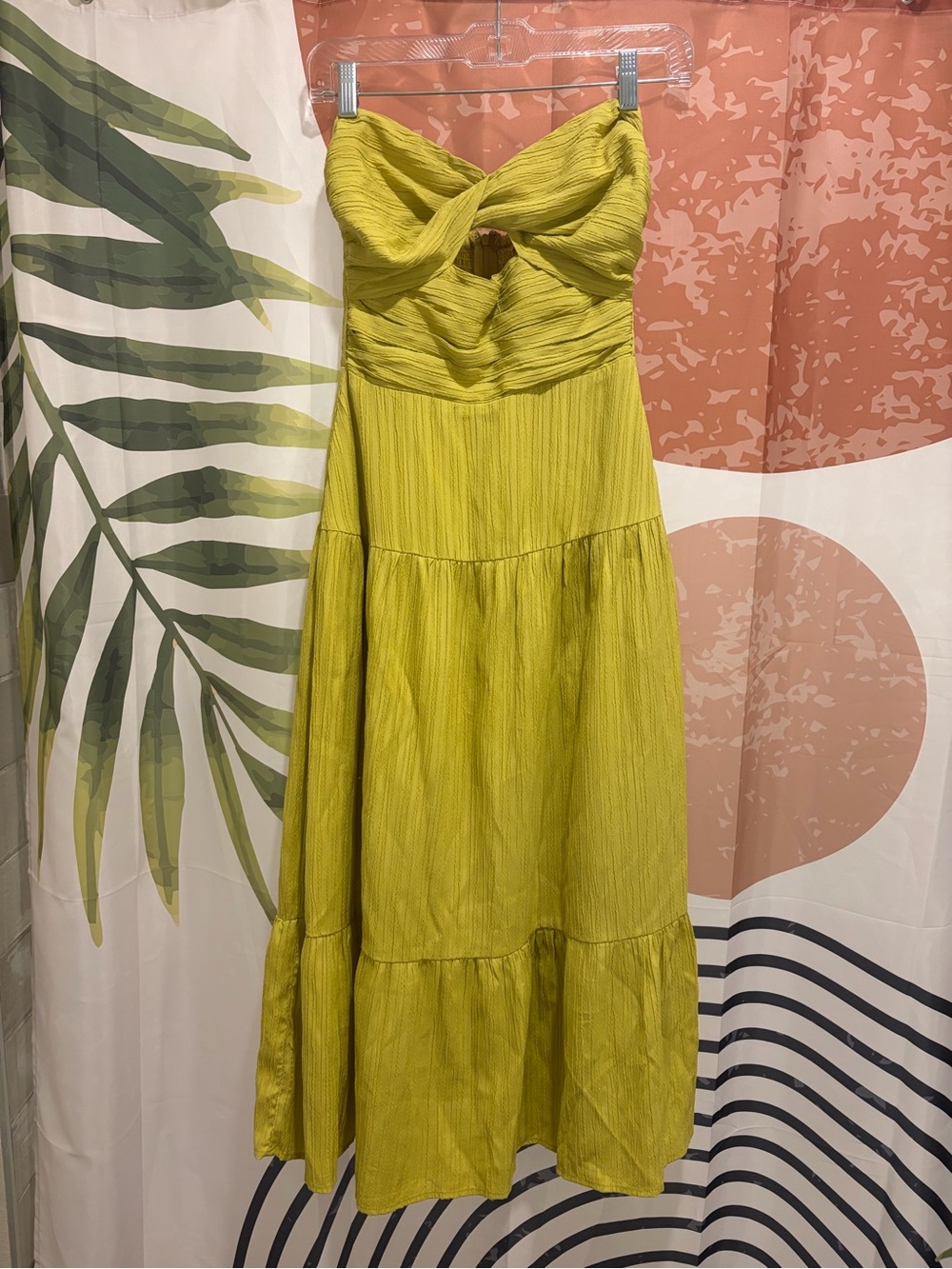 THML avocado green/chartreuse Strapless Twist Front Midi Dress